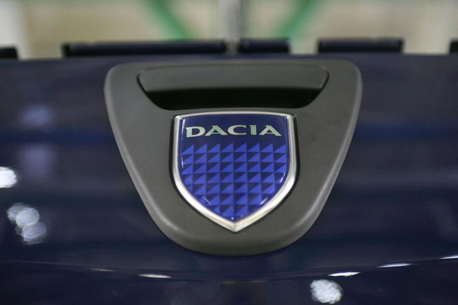 Логотип Dacia Logan Pick-Up 2007 года  (фото 38 из 60)